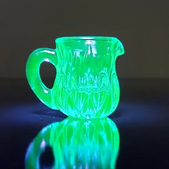 GLOWS Degenhart Aqua Blue Glass Mini Pitcher Toothpick Holder - Picture 12 of 12
